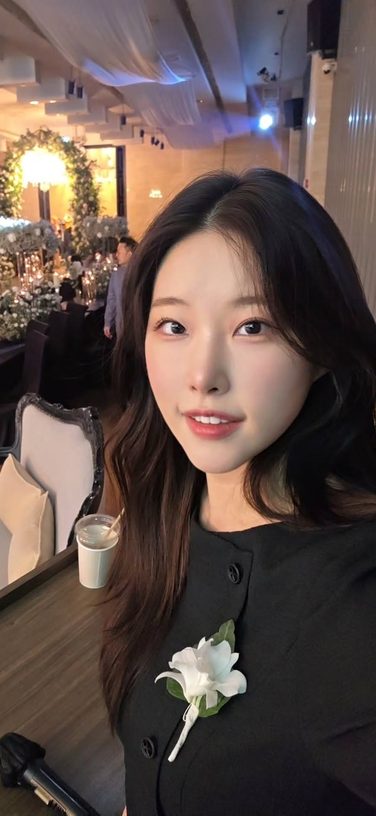 결혼식 사회를 맡은 조설영